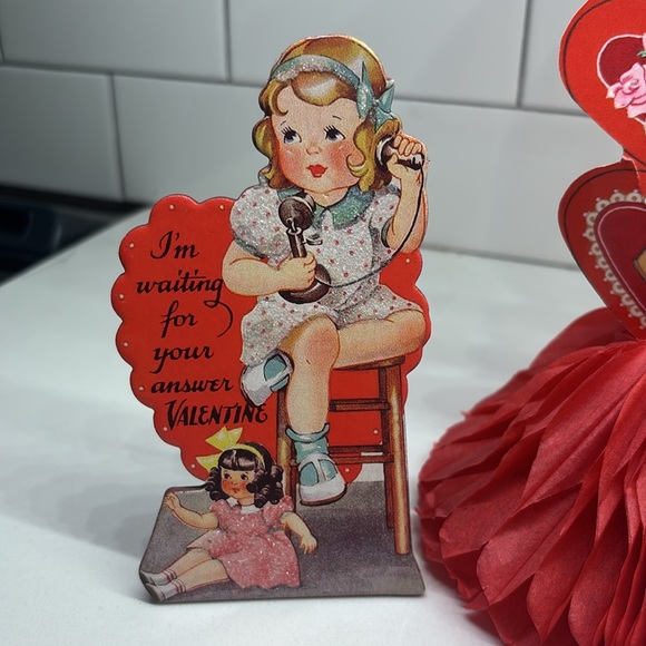 Vintage and vintage inspired Valentines bundle - Picture 2 of 5
